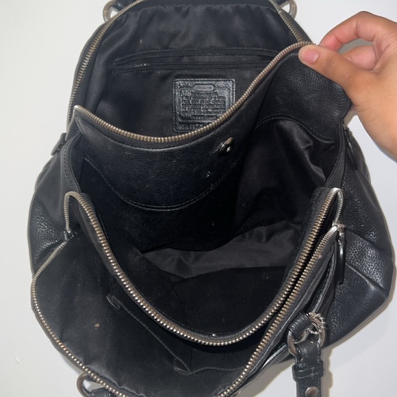 Coach bags (sold separately) - Picture 7 of 10